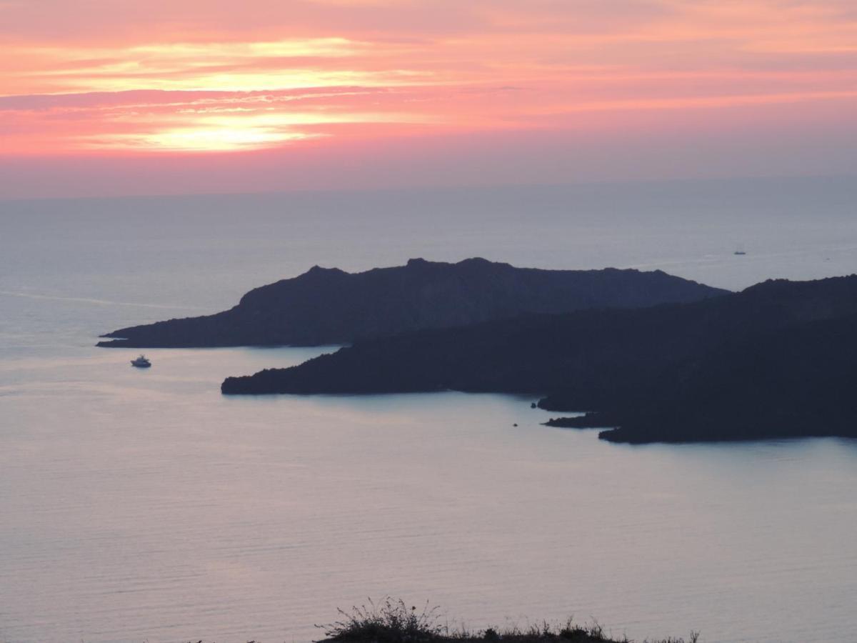 Hotel Nautilus Dome Fira  Zewnętrze zdjęcie